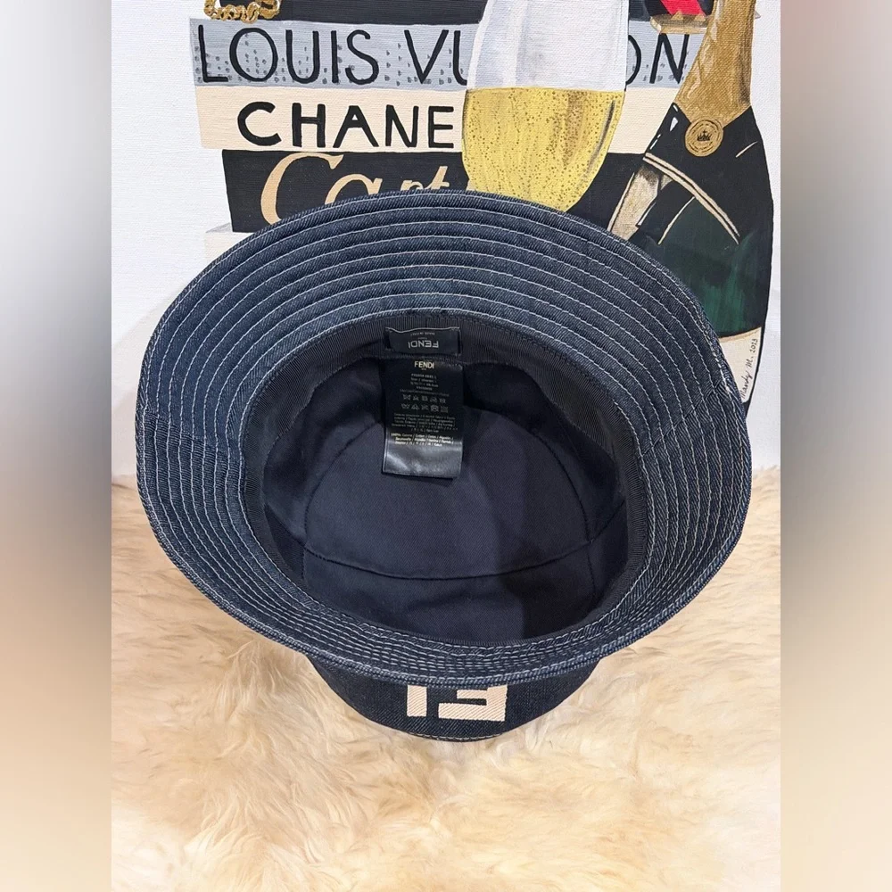 🔥 FENDI BLUE DENIM BUCKET HAT SIZE 60cm / Large Like New